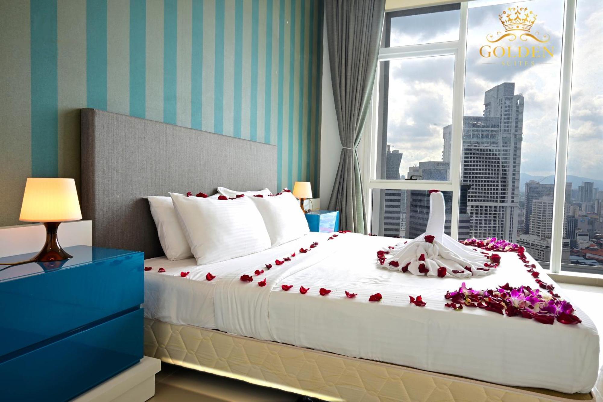 Golden Suites At Platinum Klcc Kuala Lumpur Exterior photo
